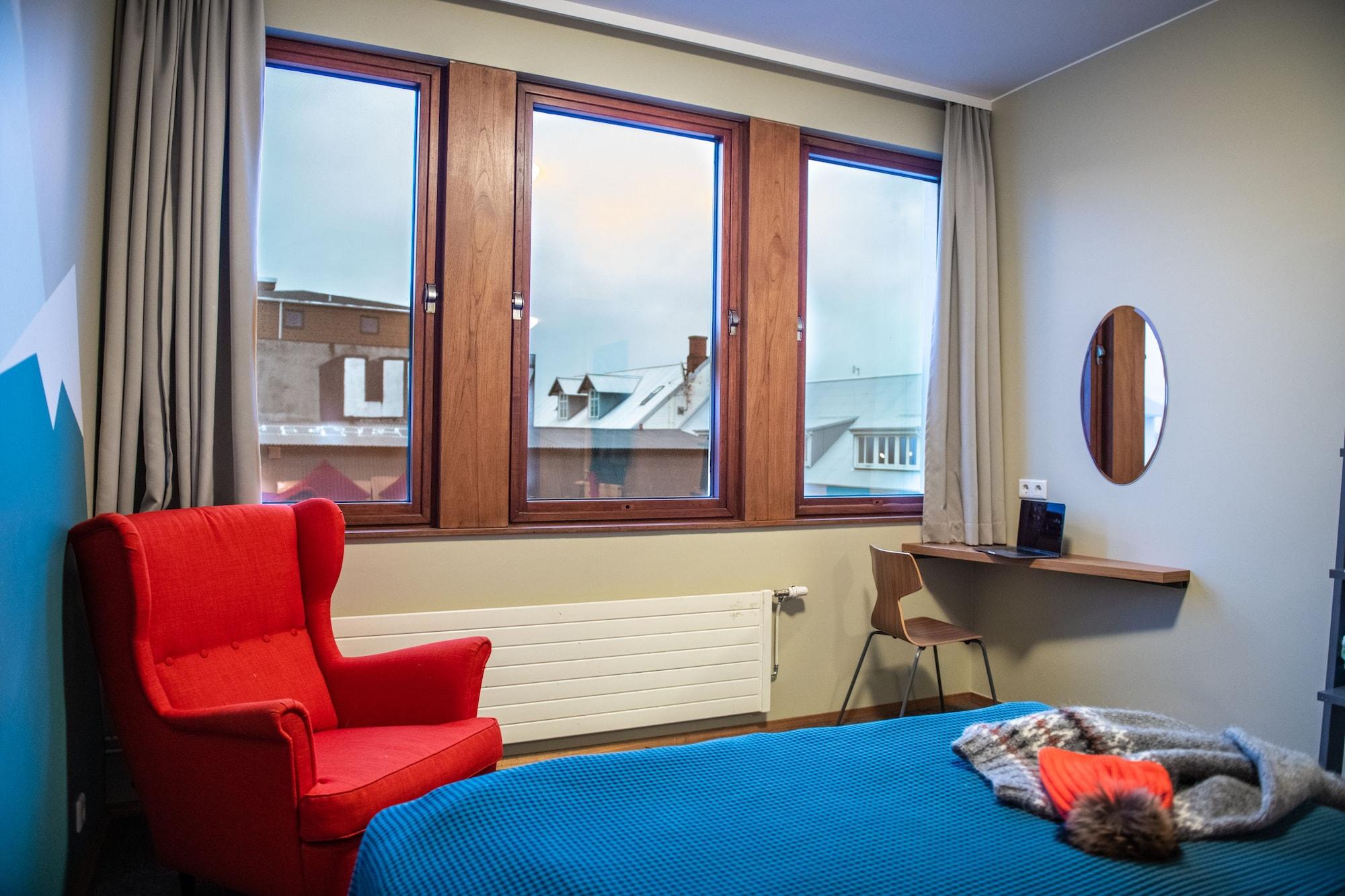 Loft - Hi Eco Hostel Reykjavik Bagian luar foto