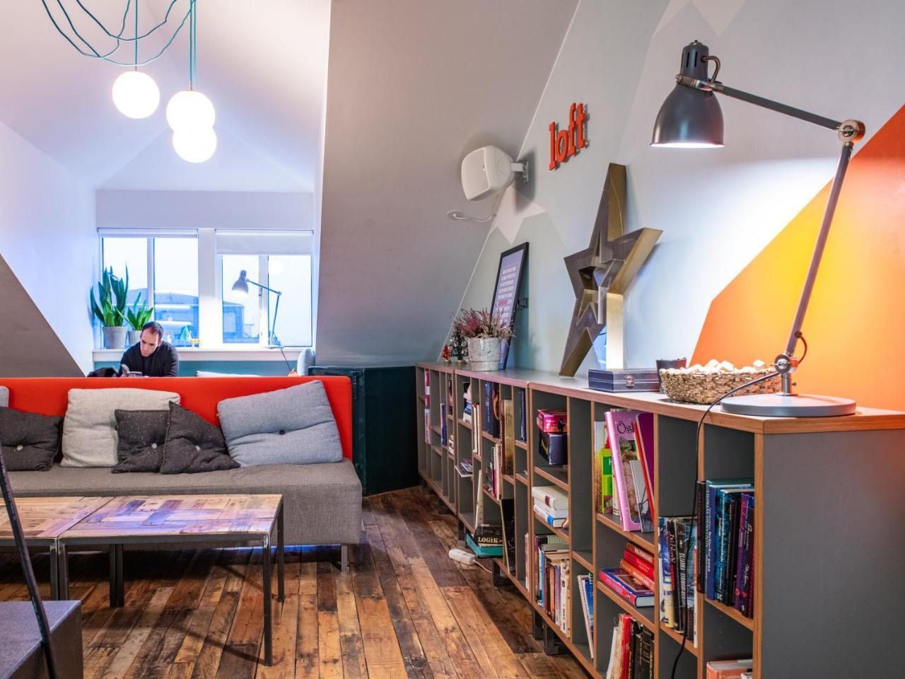 Loft - Hi Eco Hostel Reykjavik Bagian luar foto