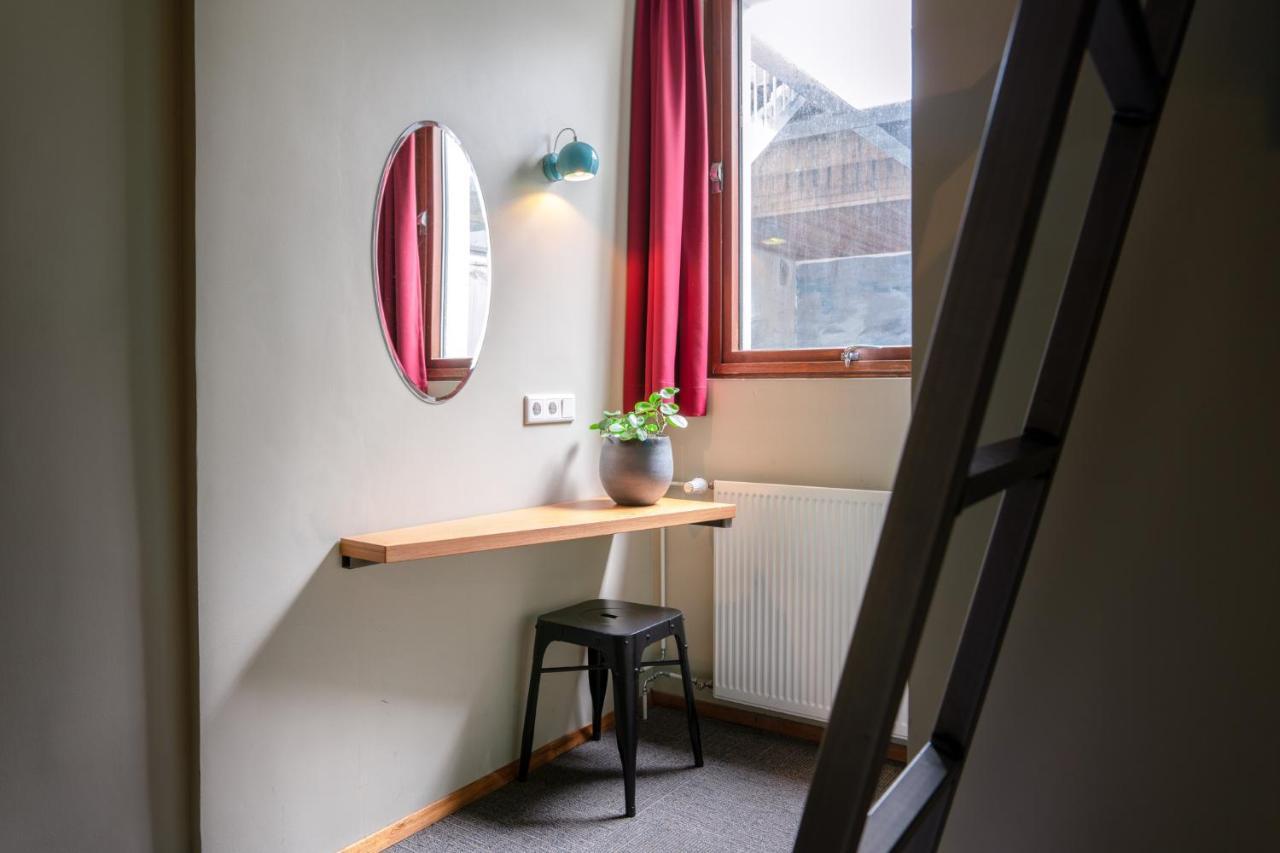 Loft - Hi Eco Hostel Reykjavik Bagian luar foto